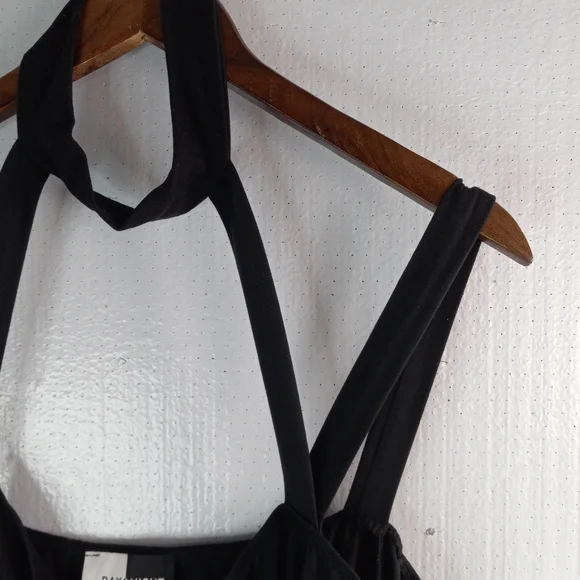 Day&Night 2X Long Sleeved Choker Strappy Cold Shoulder Body Suit in Black - Picture 7 of 15